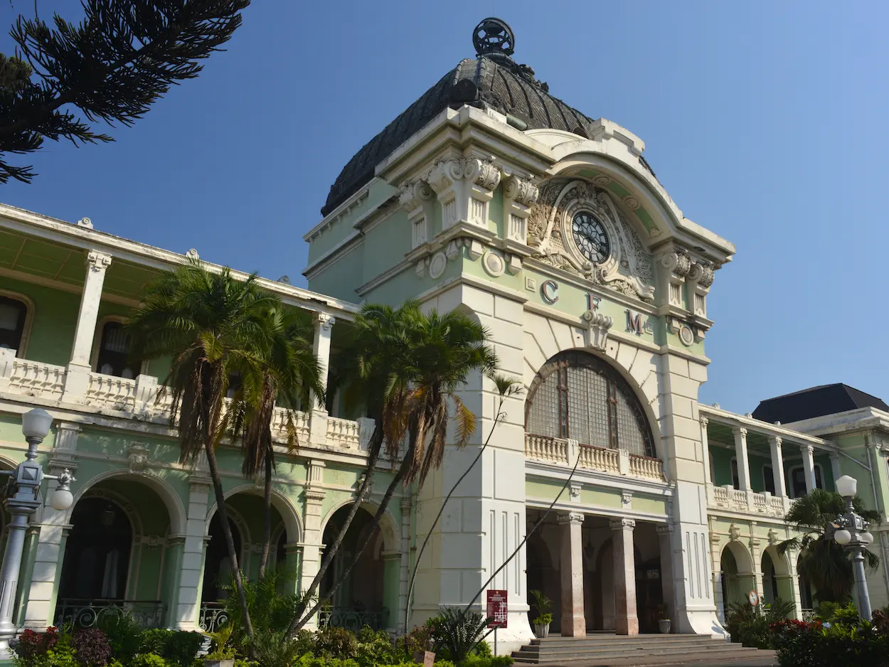maputo-central-railway-station-mozambique-architecture-landmark
