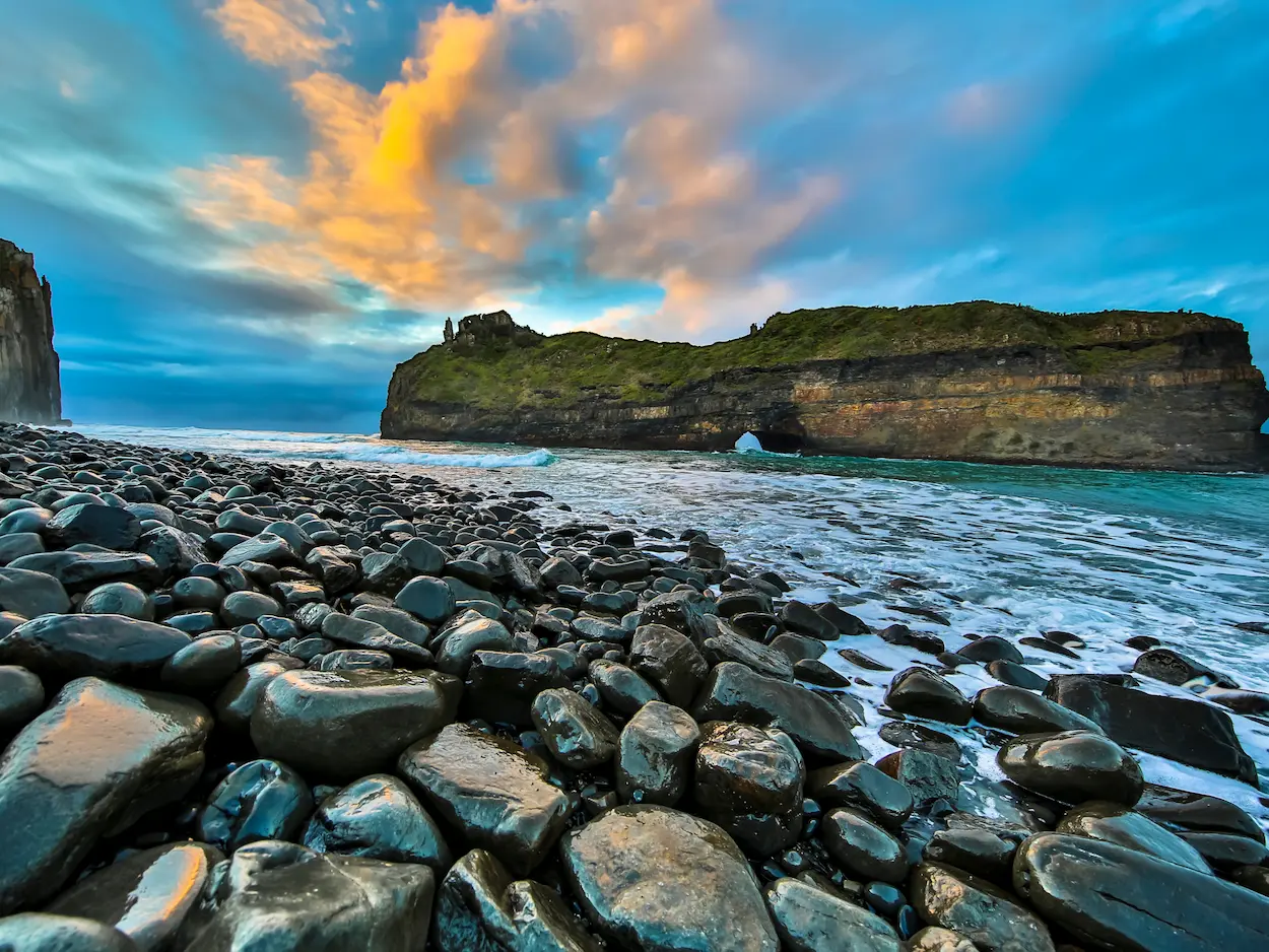 south-africa-garden-route-eastern-cape-hole-in-the-wall